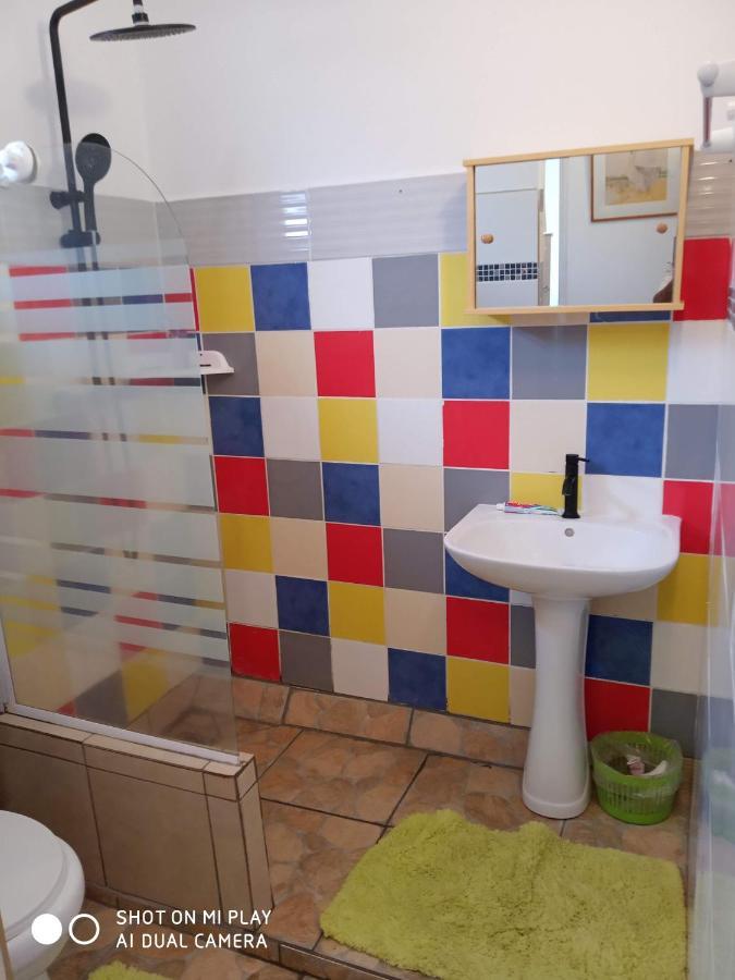 Trois Mares Charmant Studio Dans Le Sud, Ideal Pour Un Couple מראה חיצוני תמונה